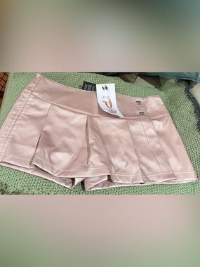 Celebrity Pink Pleated Faux Leather Mini Skort in Blush Pink